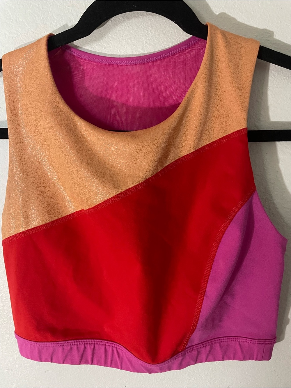 JoyLab Colorblock Scoop Crop Tank in Red, Pink & Orange